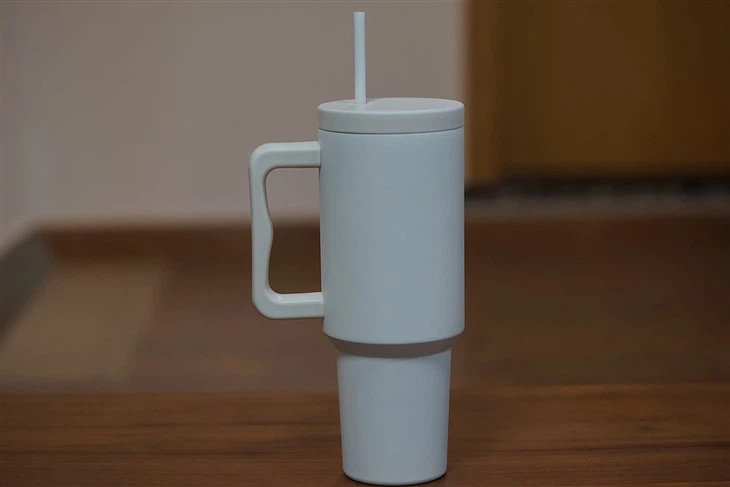 40 Oz Vacuum Tumbler Sport Cup With Handle And Straw